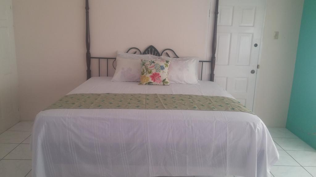 G&R Guesthouse Falmouth Extérieur photo
